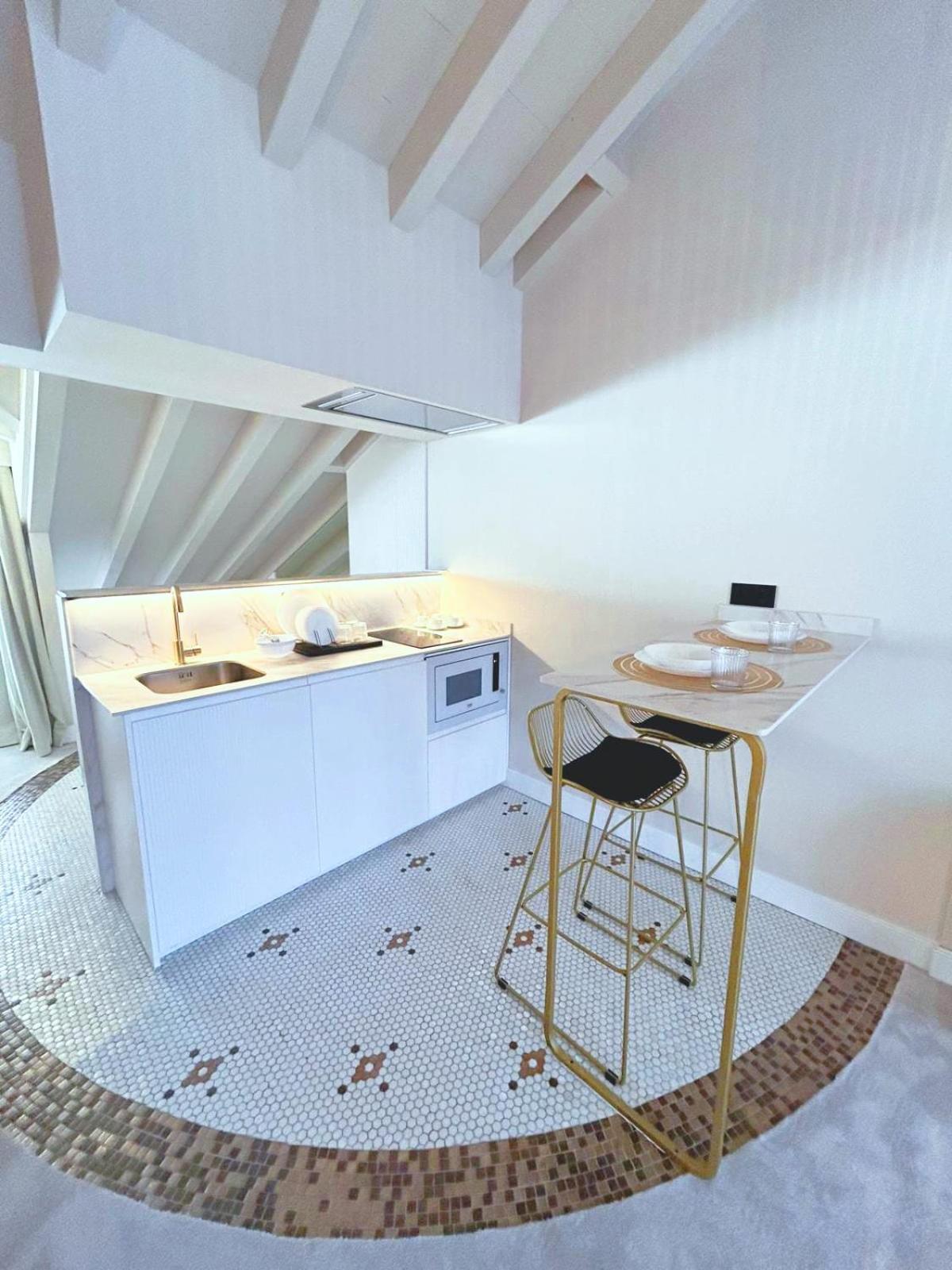 Lemon Suites Santander Ngoại thất bức ảnh